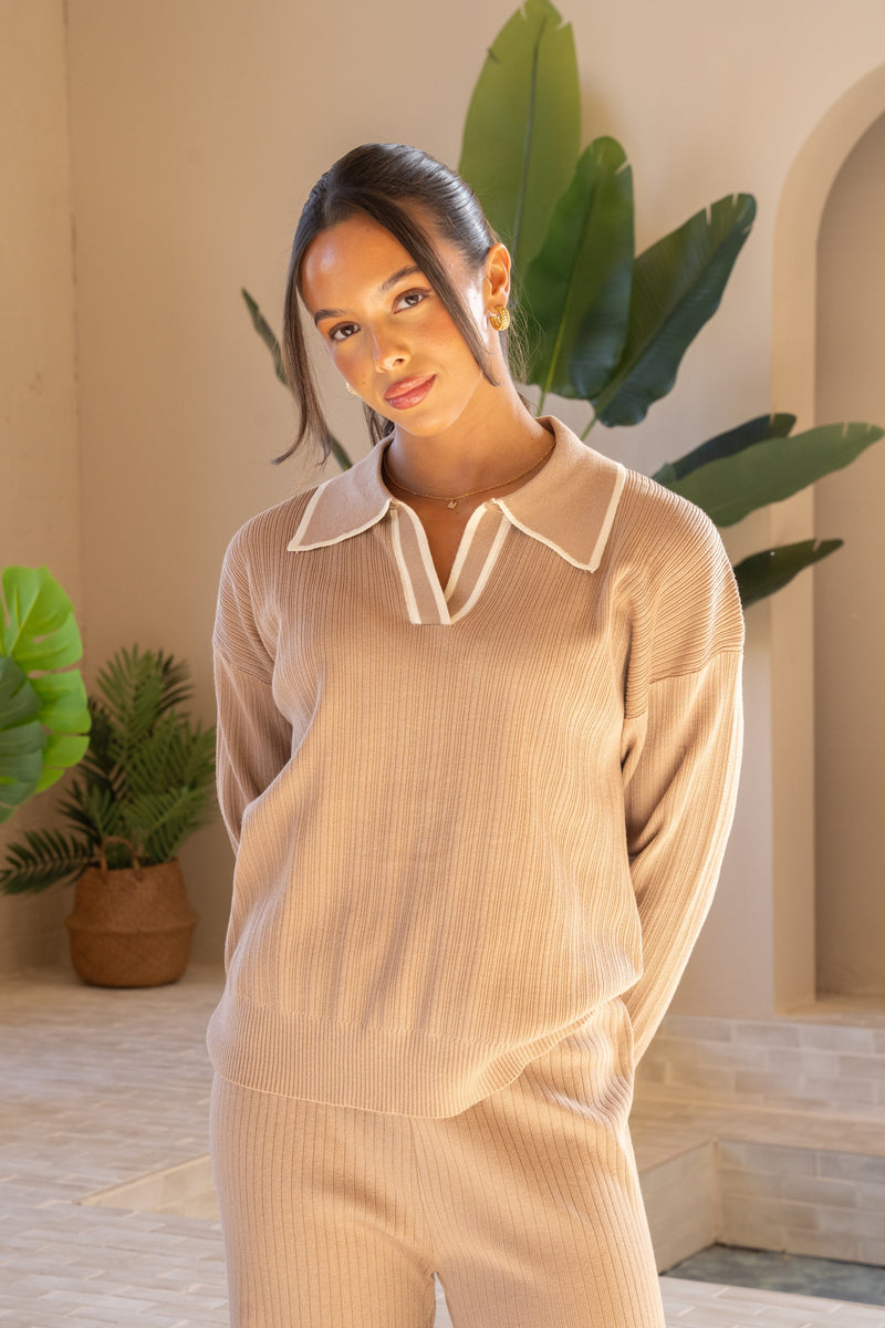 Contrast Trim Open Neck Full Set -  Light Brown