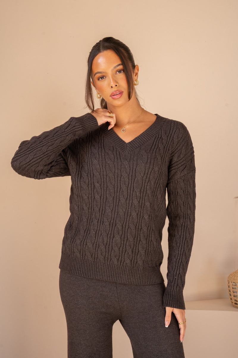 V Neck Cable Knit Full Set - Charcoal