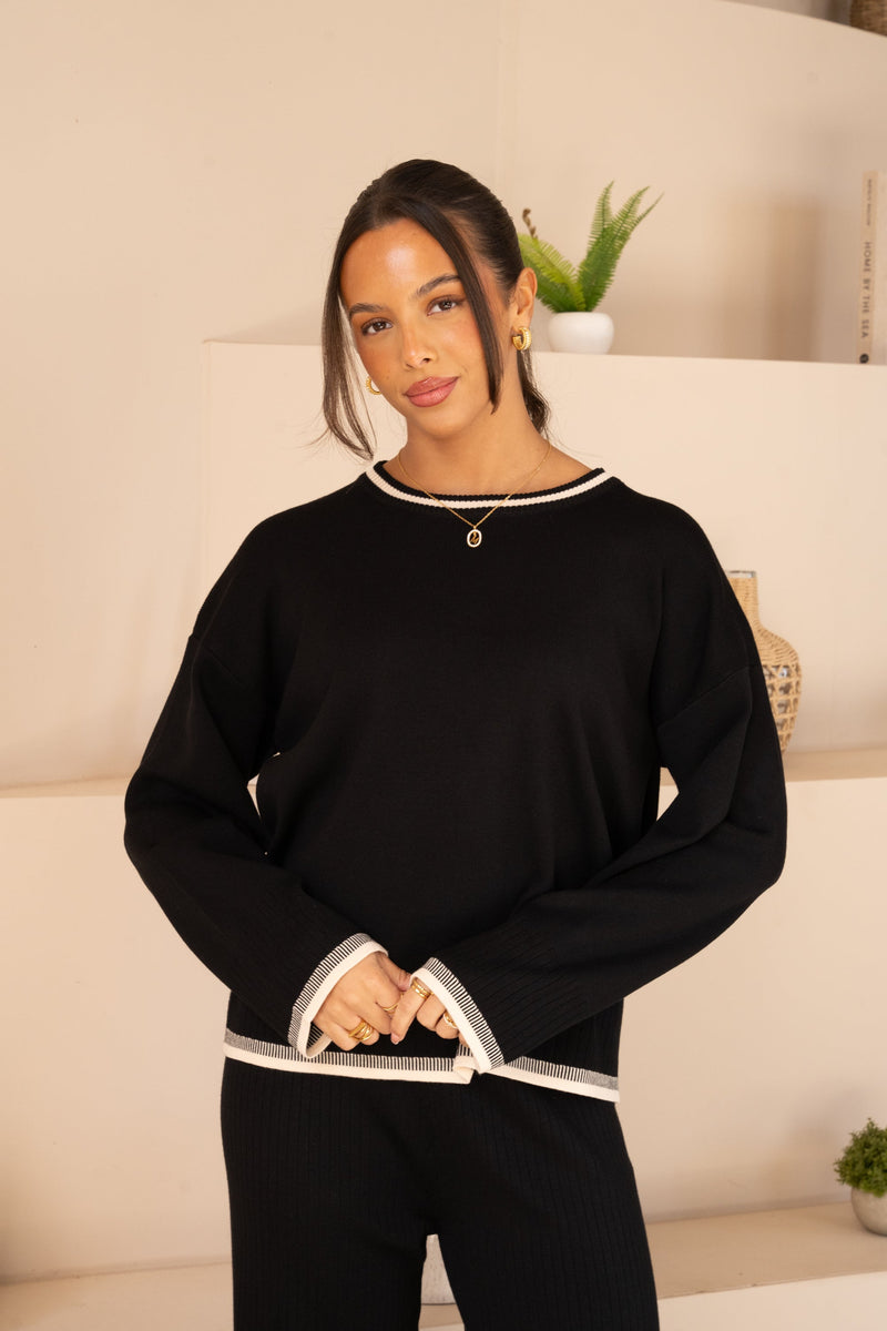 Knitted Contrast Hem Crew Neck Full Set - Black