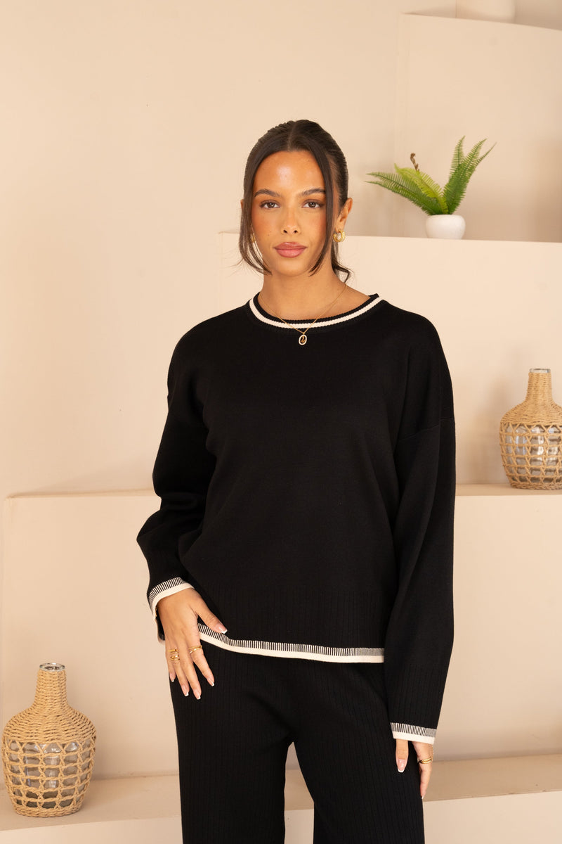 Knitted Contrast Hem Crew Neck Full Set - Black