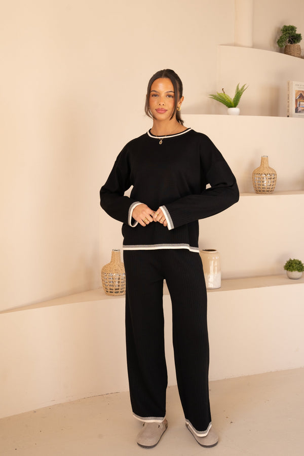 Knitted Contrast Hem Crew Neck Full Set - Black