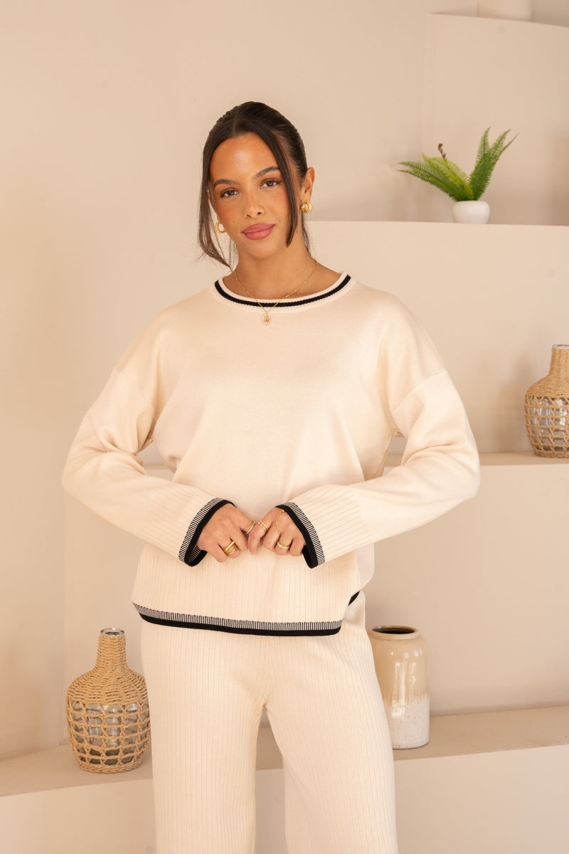 Knitted Contrast Hem Crew Neck Full Set - Cream